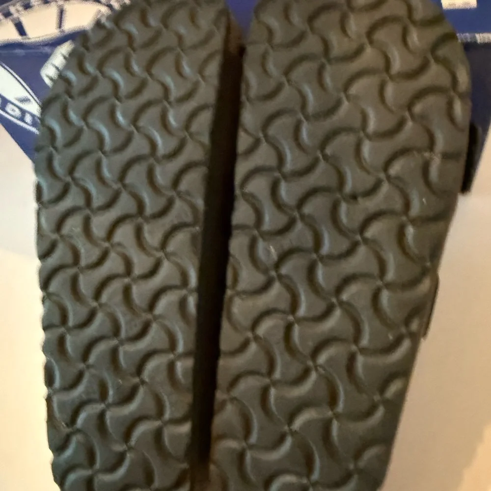 Birkenstock Arizona Desert Dust Two-Strap Sandals in Black M/4, L/6 NEW Narrow